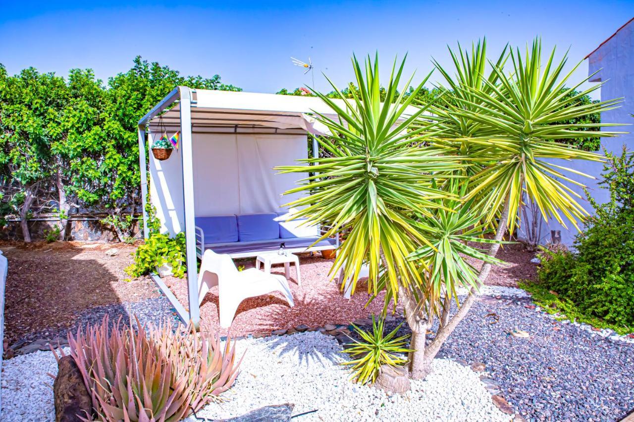 Rainbow Golf Bungalows, Gay Men-Only Resort Маспаломас Екстериор снимка