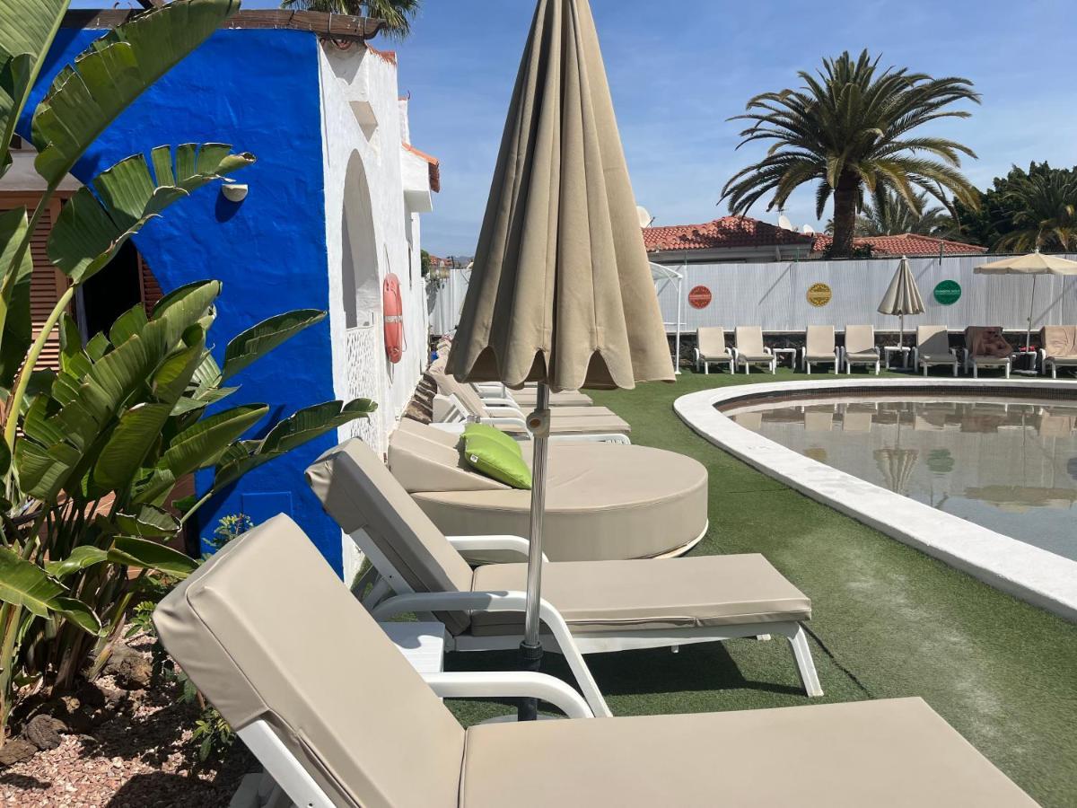 Rainbow Golf Bungalows, Gay Men-Only Resort Маспаломас Екстериор снимка